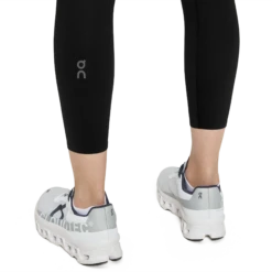 On Running ON Womens Performance Tights 7/8 - Black 13 On Running ON Womens Performance Tights 7/8 - Black -Hoka Sales Store 1WD10200553 performance tights 7 8 ss23 black w g6