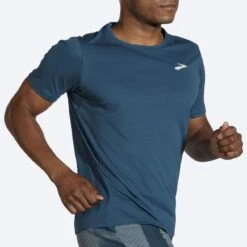 Brooks Mens Atmosphere Short Sleeve - Indigo Rush -Hoka Sales Store 211383 418 mv atmosphere mens short sleeve running shirt