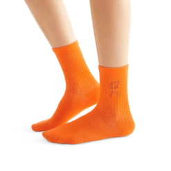 On Running On Logo Sock 3-Pack Unisex - Comet/Flame -Hoka Sales Store 399.01722 logo sock 3 pack fw23 comet flame u g5