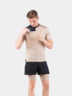 RonHill Mens Tech Ultra 1/2 Zip Tee - Latte/Black 12 RonHill Mens Tech Ultra 1/2 Zip Tee - Latte/Black -Hoka Sales Store RH 005356 Mens Tech Ultra 1 2 Zip Tee RH 01003 Latte Black Back 3251