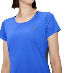 On Running ON Womens Performance SS Tee - Cobalt/Black -Hoka Sales Store SmallPNG 202.01021 performance t ss23 cobalt black w g4